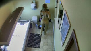 Cam - Bushy Twat in Solarium