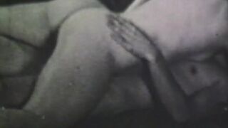 STEPMOM pornstar banged & orally pleasured in vintage porn